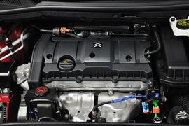 2012款雪铁龙新世嘉两厢1.6L手动乐尚型