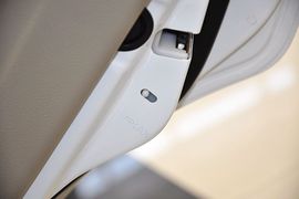 2012款东南V3菱悦1.5L手动亲民豪华版