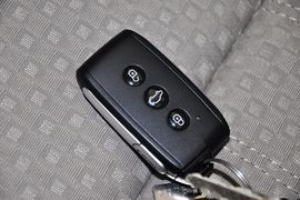 2012款东南V3菱悦1.5L手动亲民豪华版