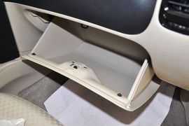 2012款东南V3菱悦1.5L手动亲民豪华版