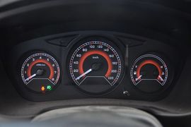 2012款东南V3菱悦1.5L手动亲民豪华版