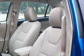 比亚迪速锐1.5TID