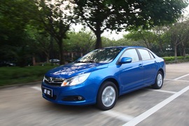 比亚迪速锐1.5TID