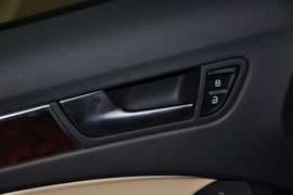 2013款一汽奥迪A4L