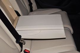 2013款一汽奥迪A4L