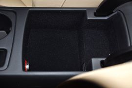 2013款一汽奥迪A4L