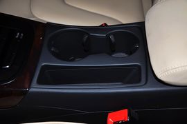 2013款一汽奥迪A4L