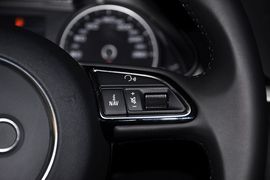 2013款一汽奥迪A4L