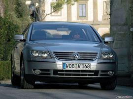 2003款大众辉腾V10