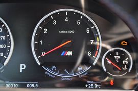 2013款宝马M6