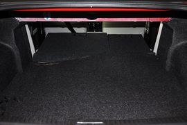 2012款马自达睿翼2.0L豪华版