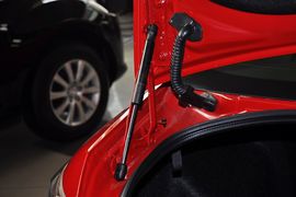 2012款马自达睿翼2.0L豪华版