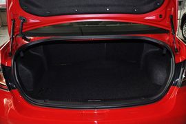 2012款马自达睿翼2.0L豪华版