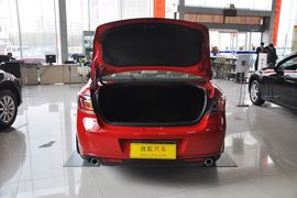 2012款马自达睿翼2.0L豪华版