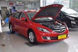 2012款马自达睿翼2.0L豪华版