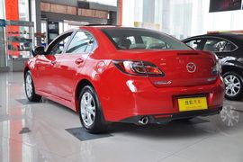 2012款马自达睿翼2.0L豪华版