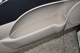 2013款海马骑士2.0L手动典雅风尚型