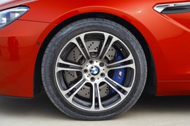 2013款宝马M6