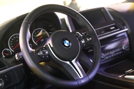 2013款宝马M6
