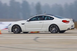 2013款宝马M6