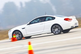 2013款宝马M6