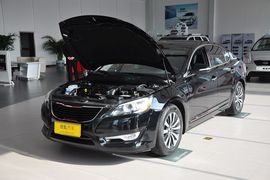 2012款起亚凯尊2.4L尊贵型到店实拍
