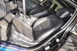 2012款起亚凯尊2.4L尊贵型到店实拍