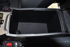 2012款起亚凯尊2.4L尊贵型到店实拍