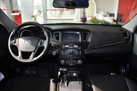 2012款起亚凯尊2.4L尊贵型到店实拍