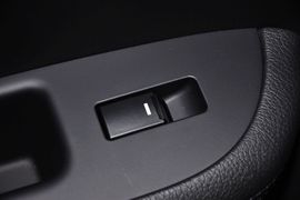 2013款起亚索兰托2.4L豪华版5座