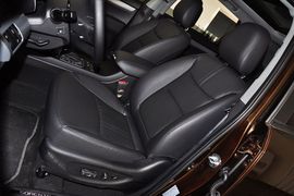 2013款起亚索兰托2.4L豪华版5座