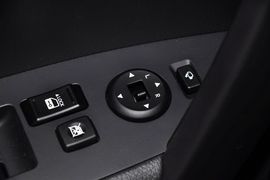 2013款起亚索兰托2.4L豪华版5座
