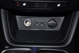 2013款起亚索兰托2.4L豪华版5座