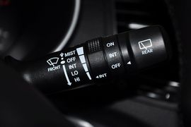 2013款起亚索兰托2.4L豪华版5座