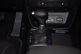 2013款起亚索兰托2.4L豪华版5座