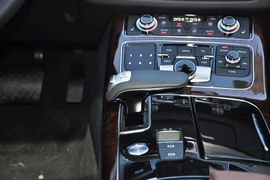 2013款奥迪A8L
