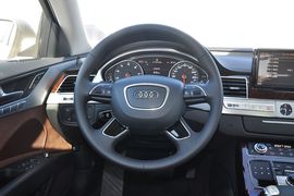 2013款奥迪A8L