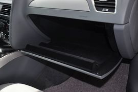 2013款奥迪A4L