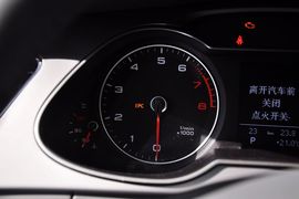 2013款奥迪A4L