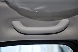 2013款Jeep指南者2.0L豪华版