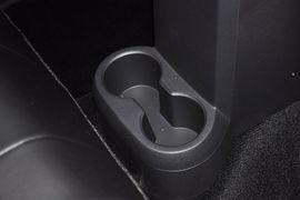 2013款Jeep指南者2.0L豪华版