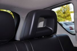 2013款Jeep指南者2.0L豪华版