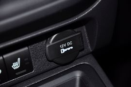 2013款Jeep指南者2.0L豪华版