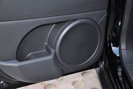 2013款Jeep自由客2.4L豪华导航版到店实拍