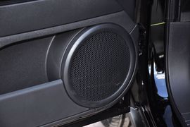 2013款Jeep自由客2.4L豪华导航版到店实拍