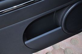 2013款Jeep自由客2.4L豪华导航版到店实拍