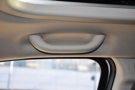 2013款Jeep指南者2.0L运动版到店实拍