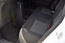 2013款Jeep指南者2.0L运动版到店实拍