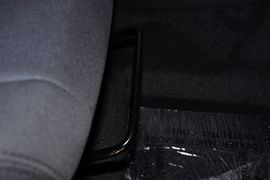 2013款Jeep指南者2.0L运动版到店实拍