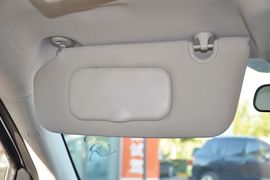 2013款Jeep指南者2.0L运动版到店实拍